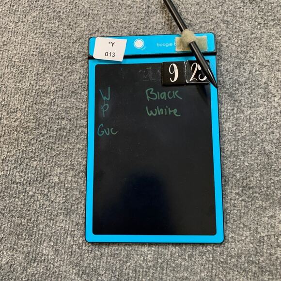 Under Armour Leggings Womens S Small Black White HeatGear Spellout Logo Sides - Picture 9 of 10